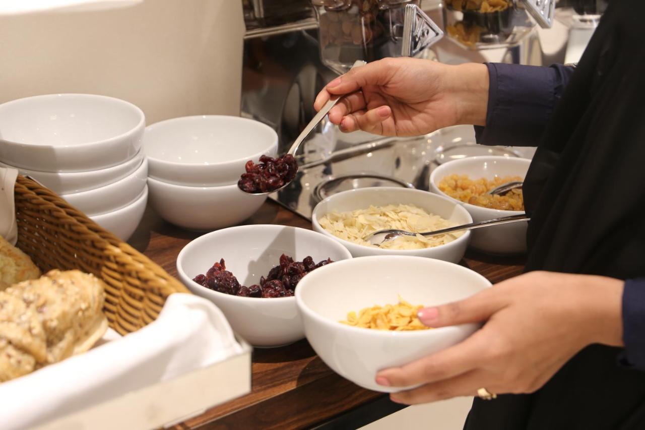 Отель Hyatt House Jeddah Sari Street Экстерьер фото