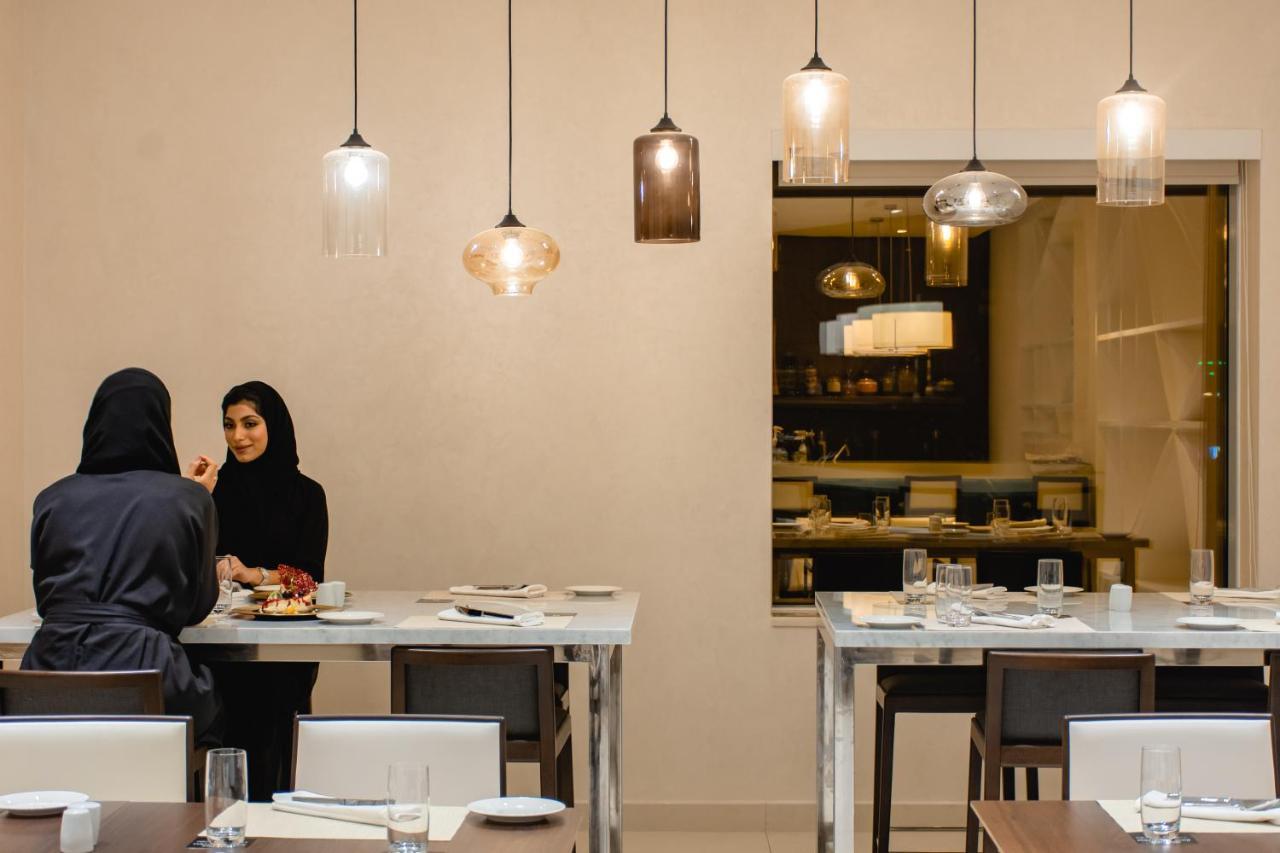Отель Hyatt House Jeddah Sari Street Экстерьер фото